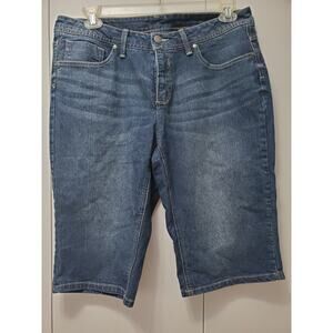 Curvy Plus Faded Glory Ladies Size 16 Denim Jean Shorts